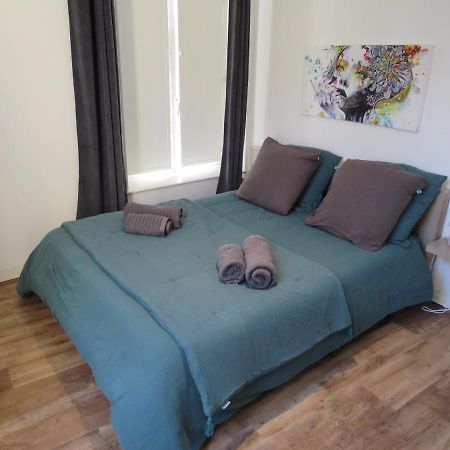 La Lauzeta Apartment Sarlat-la-Caneda Luaran gambar